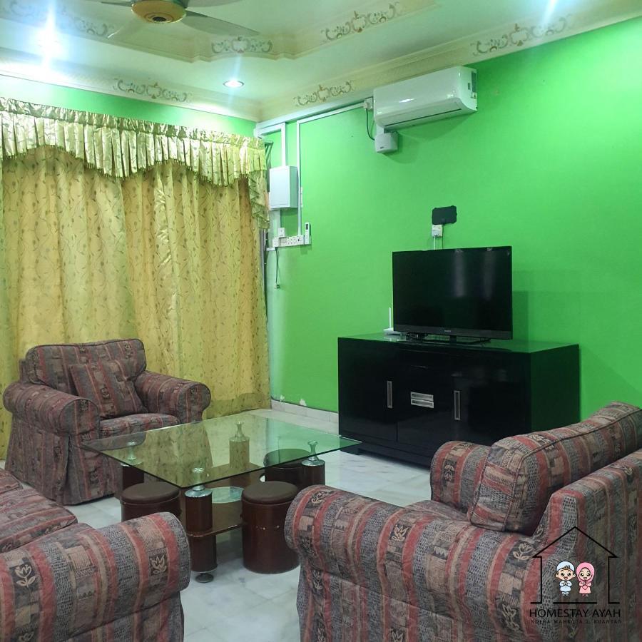 Homestay Ayah 콴탄 외부 사진