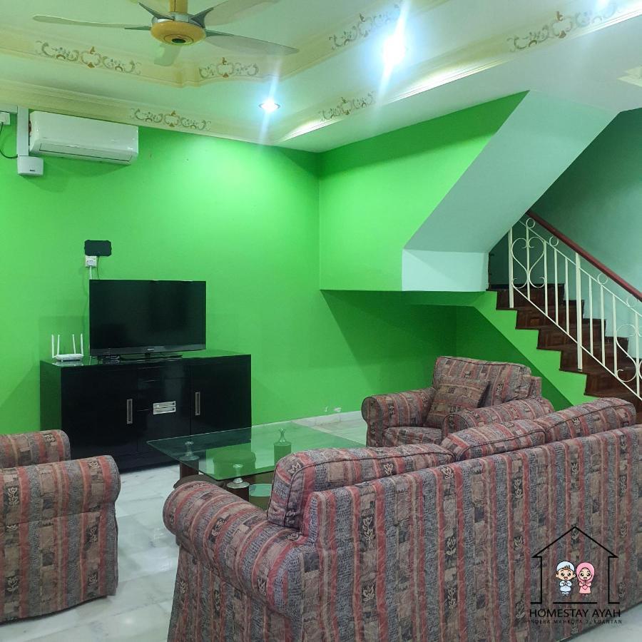 Homestay Ayah 콴탄 외부 사진