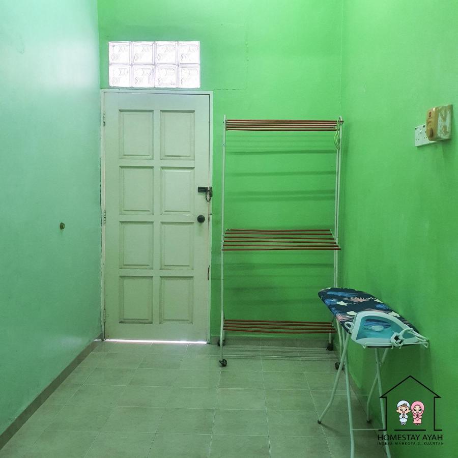 Homestay Ayah 콴탄 외부 사진